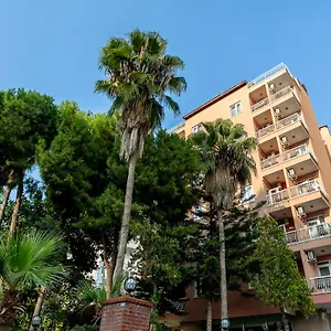 3* Hotell Lara Dinc