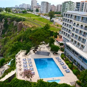 3* Hotel Lara